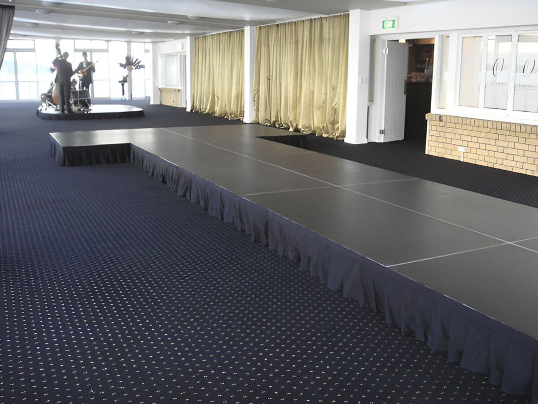 Подиумы, станки сценические